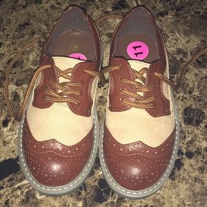 Kenneth Cole casual shoes